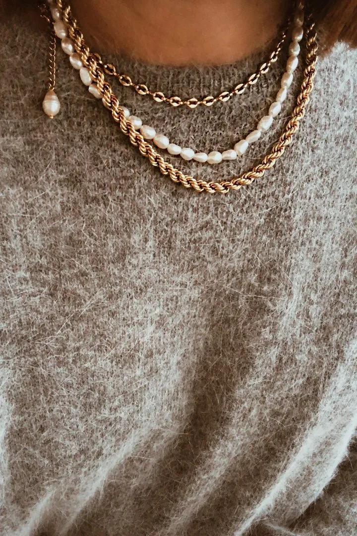 Lola Necklace